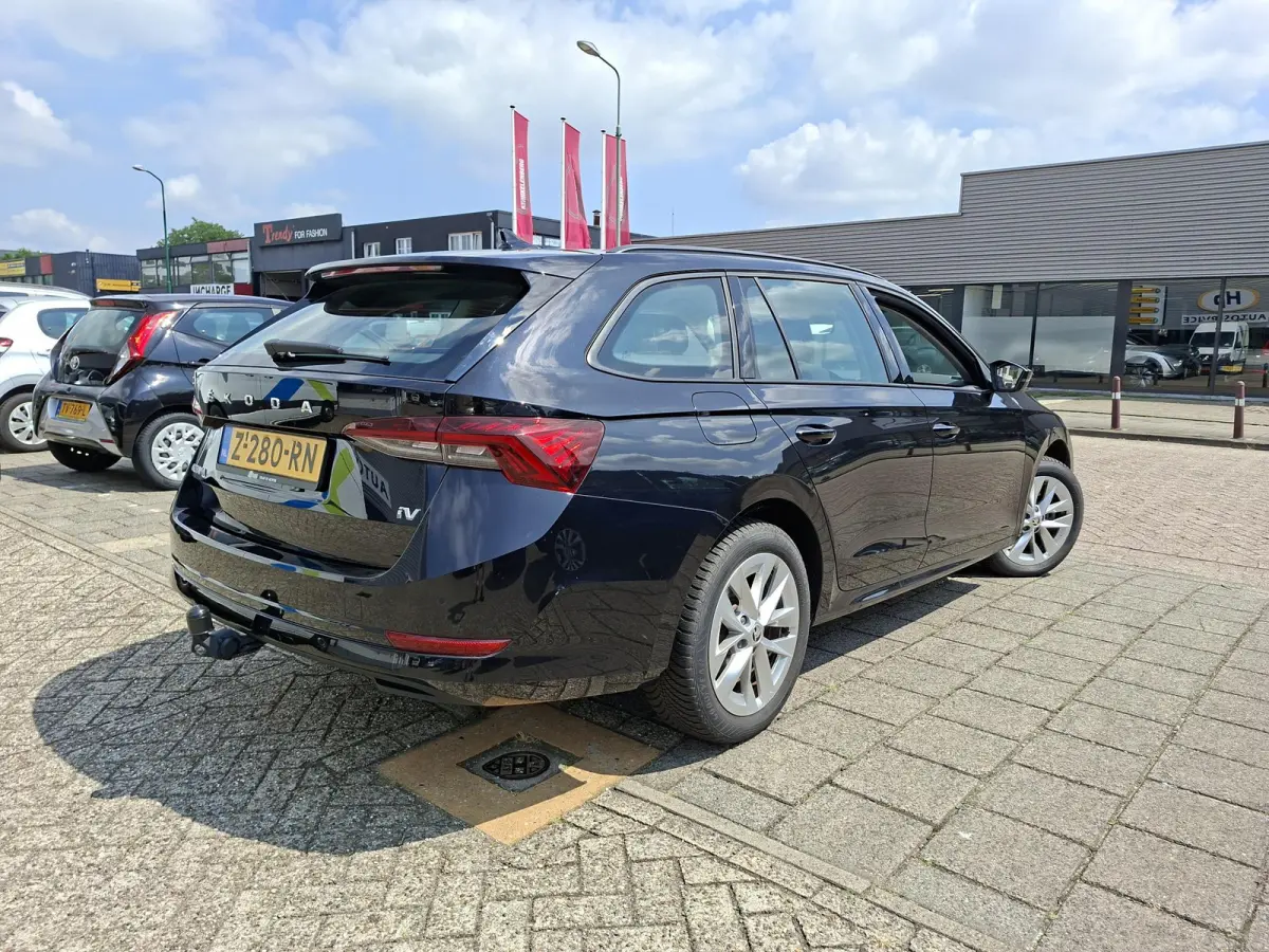 1.4 TSI iV PHEV Business Edition SOH 98% Adaptieve Cruise Trekhaak Wegklapbaar Elek.Achterklep DigiDash Full LED