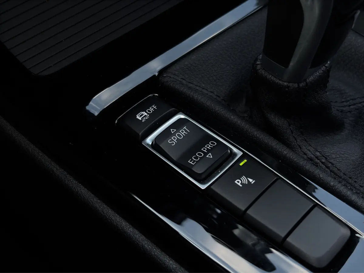 sDrive20i Orange Edition II | Dealer OH! | Pano | Trekhaak | Leder | H&K Audio