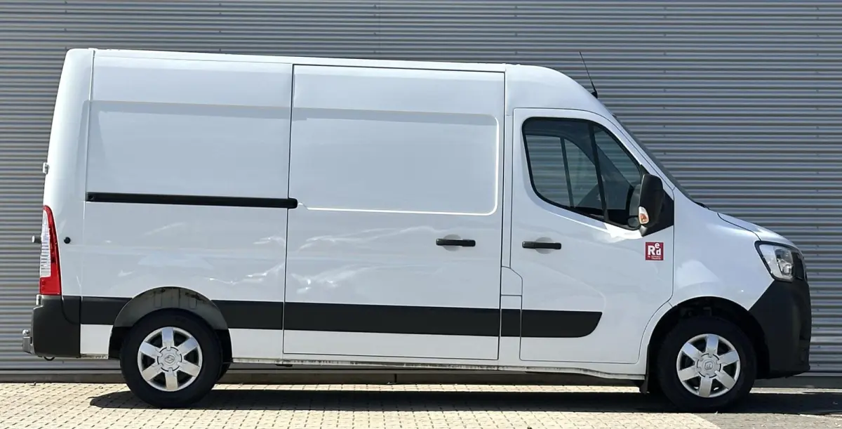T33 2.3 dCi 150 PK L2H2 Airco|Trekhaak|Navi|Cruise