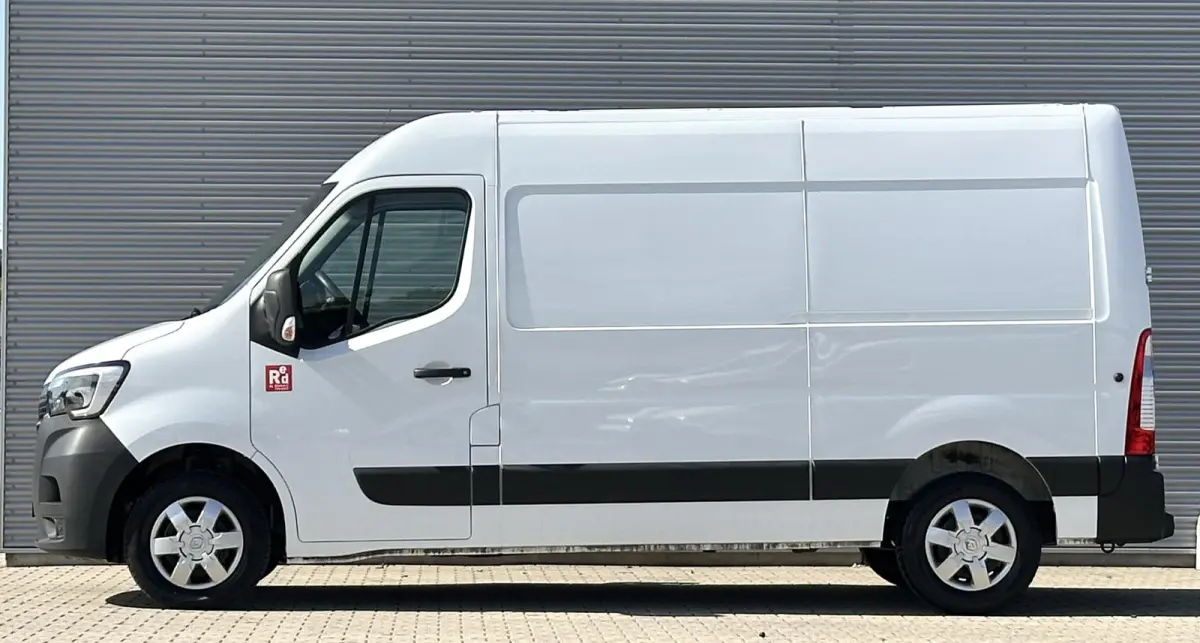 T33 2.3 dCi 150 PK L2H2 Airco|Trekhaak|Navi|Cruise