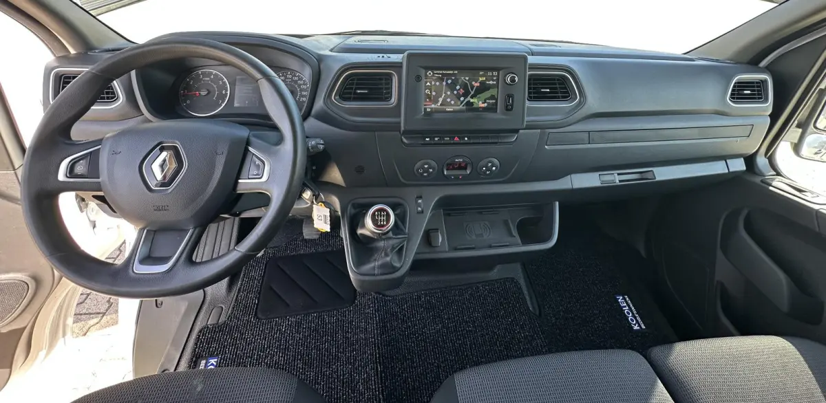 T33 2.3 dCi 150 PK L2H2 Airco|Trekhaak|Navi|Cruise