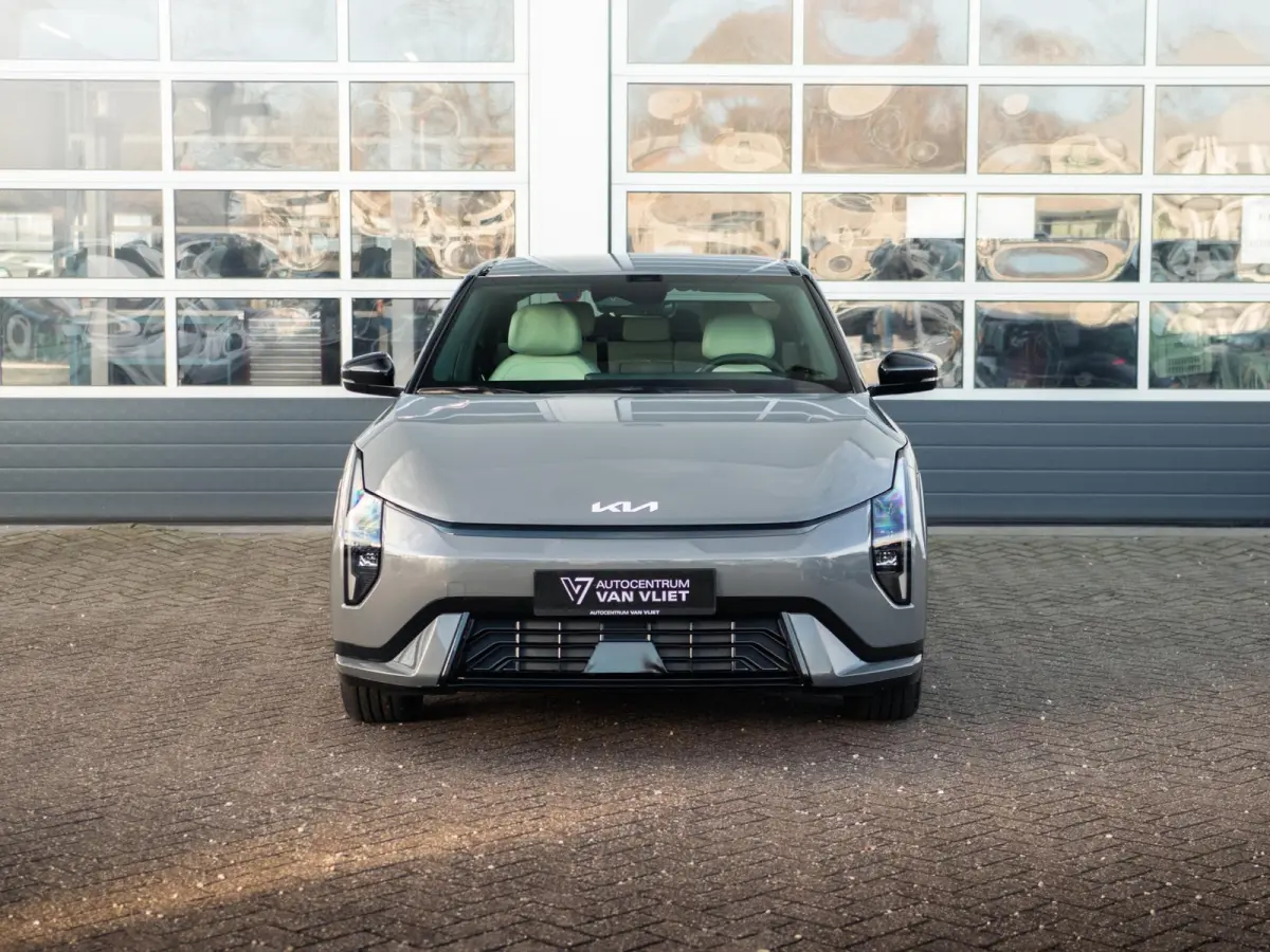 GT-Line Business Edition 81.4 kWh | Navi. | Clima. | Stuur&Stoel Verwarming | Adapt. Cruise. | Achteruitrijcamera | GT-Line Vegan Lederen Stoelbekleding