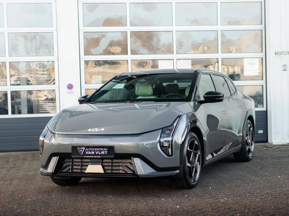 GT-Line Business Edition 81.4 kWh | Navi. | Clima. | Stuur&Stoel Verwarming | Adapt. Cruise. | Achteruitrijcamera | GT-Line Vegan Lederen Stoelbekleding