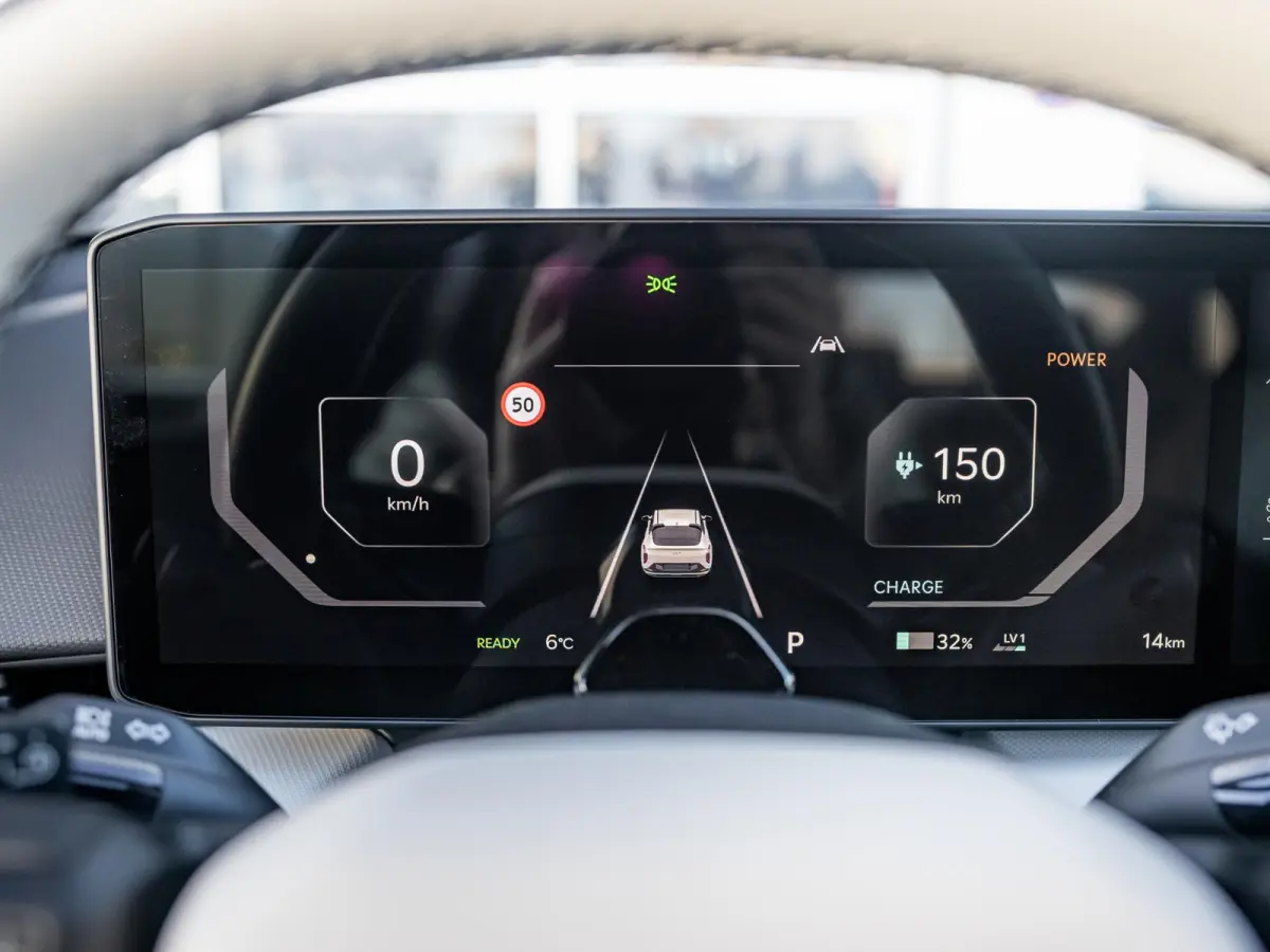 GT-Line Business Edition 81.4 kWh | Navi. | Clima. | Stuur&Stoel Verwarming | Adapt. Cruise. | Achteruitrijcamera | GT-Line Vegan Lederen Stoelbekleding