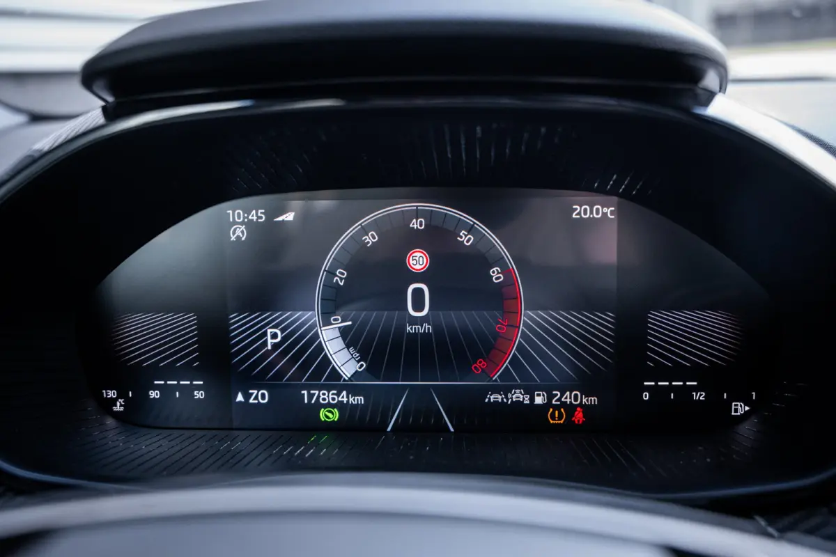 1.0 TSI Monte Carlo | Achteruitrijcamera | Airco (automatisch) | Parkeersensor voor