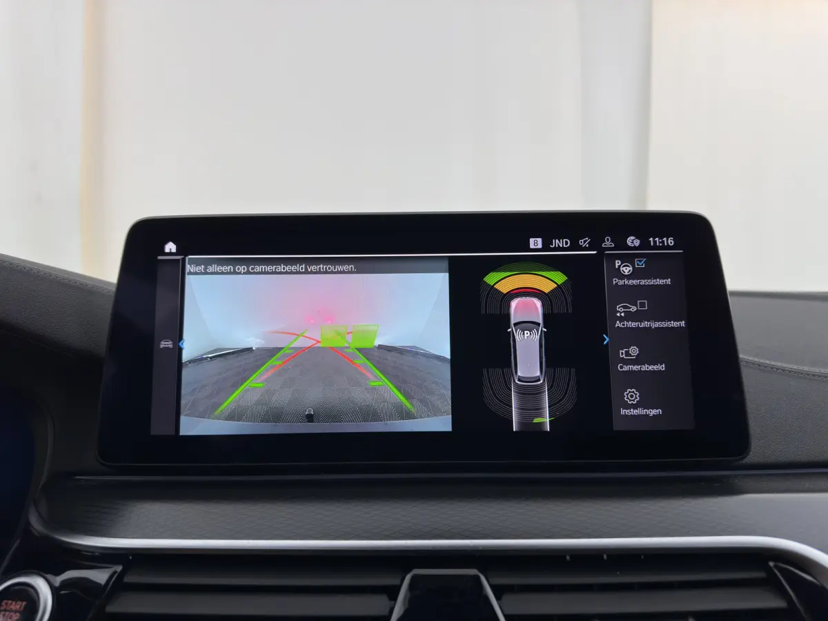 530e M-Sport-Styling Business Edition Plus (Plug-in) {SoH-85%} (INCL-BTW) *LEATHER | LASER-LED | ADAPTIVE-CRUISE | BLINDSPOT | MEMORY-PACK | DIGI-COCKPIT | HIFI-SOUND | CAMERA | NAVI-FULLMAP