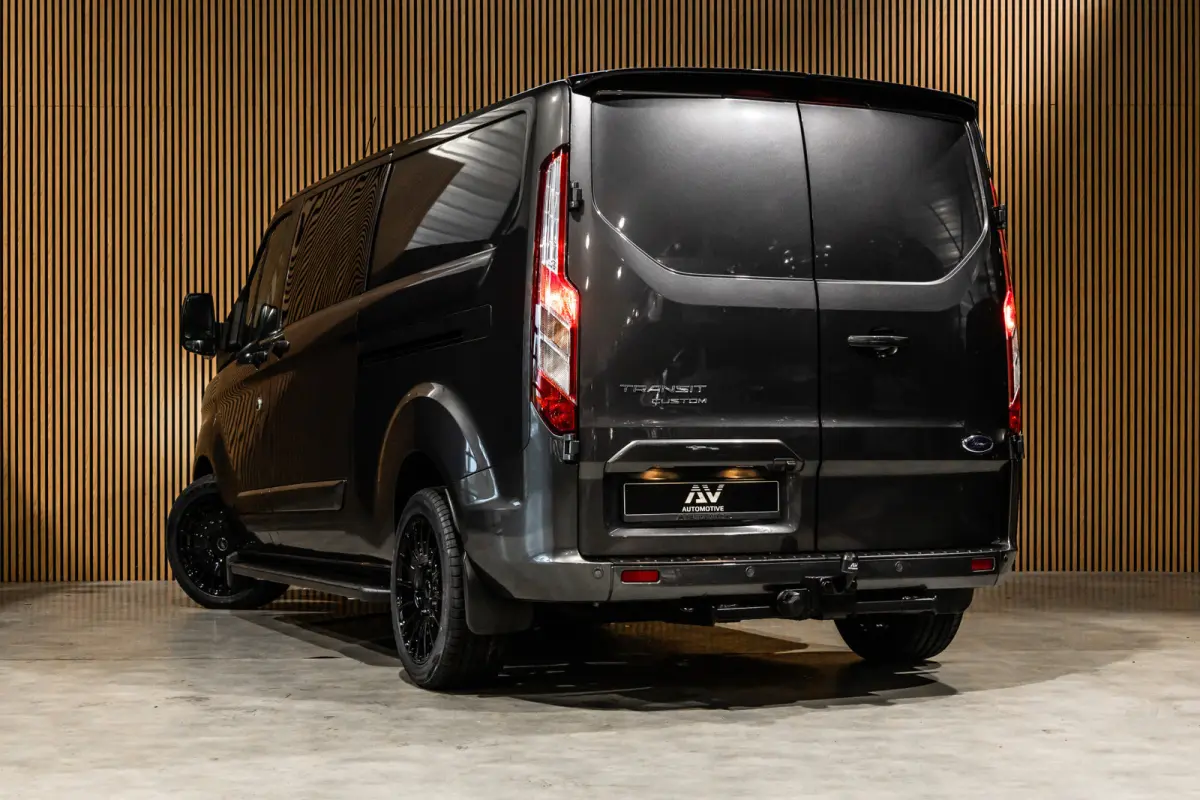 2.0 TDCI 170 PK L2H1 Limited DC | Dubbel cabine | Raptor Edition | CarPlay | Camera | Navigatie | BLIS | Stoelverwarming | Trekhaak | Cruise control | DAB | Dealer onderhouden | Nieuwe APK