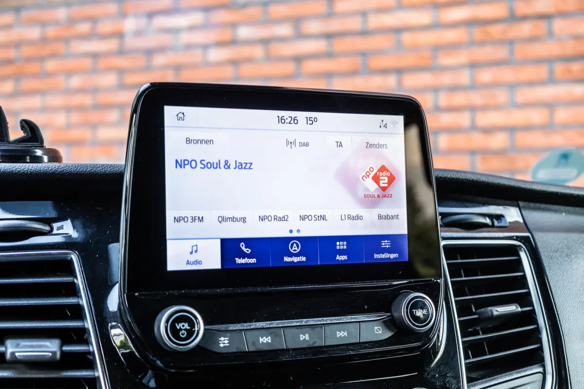 2.0 TDCI 170 PK L2H1 Limited DC | Dubbel cabine | Raptor Edition | CarPlay | Camera | Navigatie | BLIS | Stoelverwarming | Trekhaak | Cruise control | DAB | Dealer onderhouden | Nieuwe APK