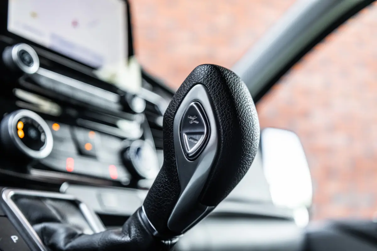 2.0 TDCI 170 PK L2H1 Limited DC | Dubbel cabine | Raptor Edition | CarPlay | Camera | Navigatie | BLIS | Stoelverwarming | Trekhaak | Cruise control | DAB | Dealer onderhouden | Nieuwe APK