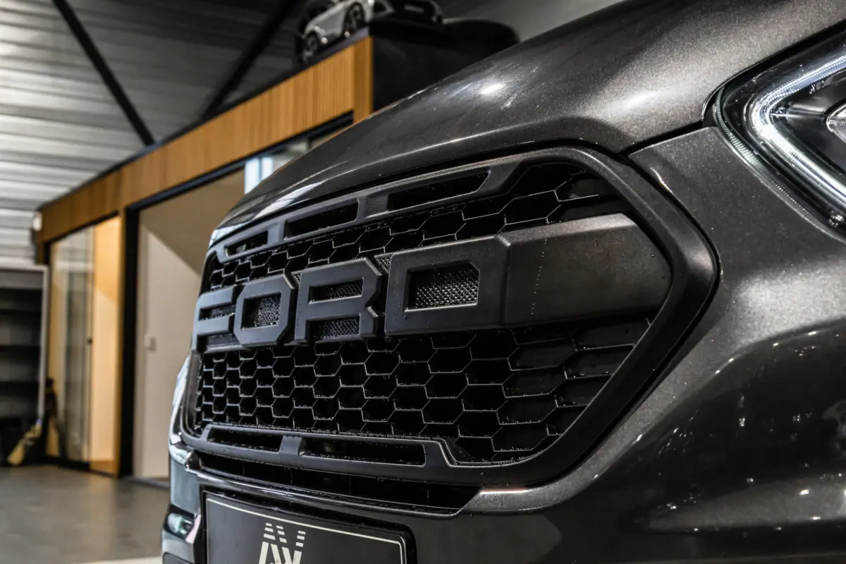 2.0 TDCI 170 PK L2H1 Limited DC | Dubbel cabine | Raptor Edition | CarPlay | Camera | Navigatie | BLIS | Stoelverwarming | Trekhaak | Cruise control | DAB | Dealer onderhouden | Nieuwe APK