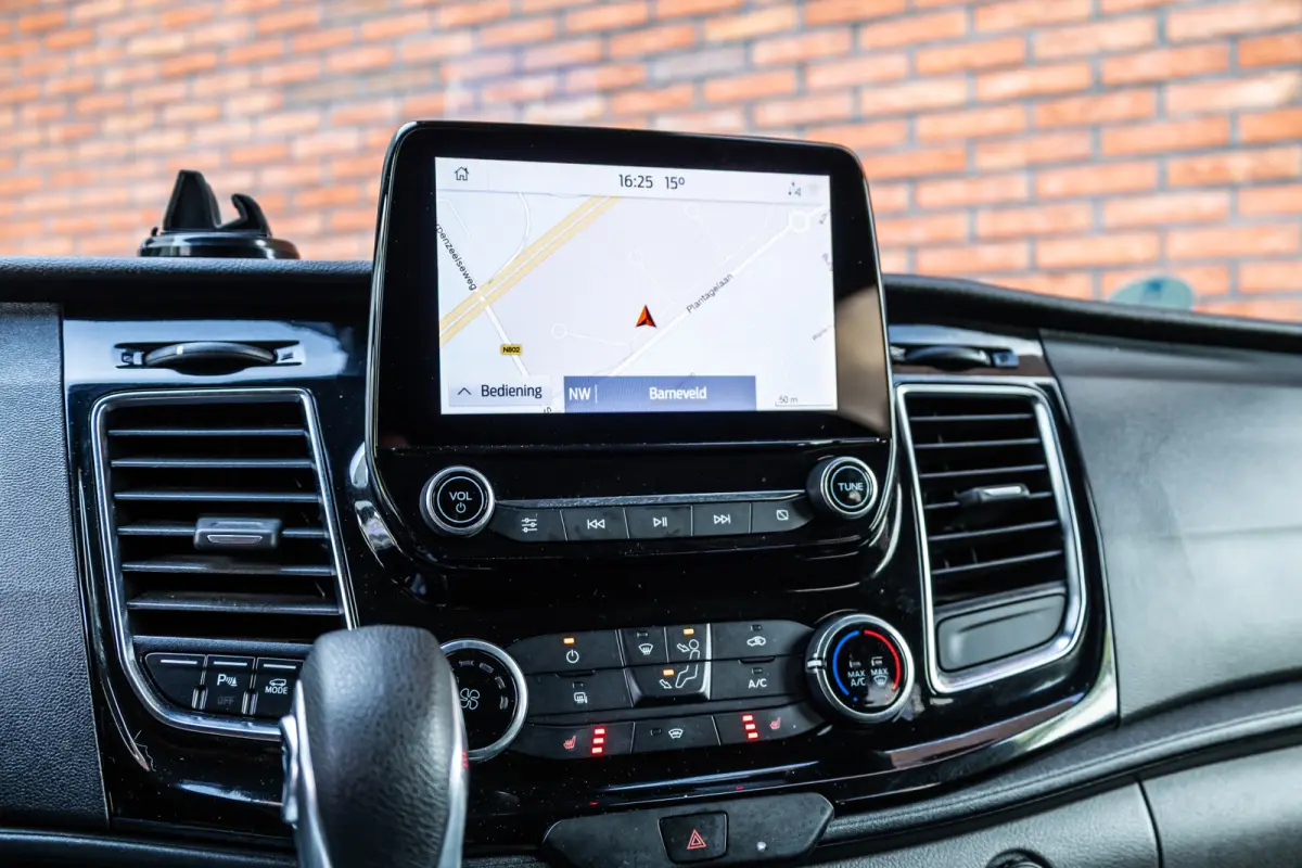 2.0 TDCI 170 PK L2H1 Limited DC | Dubbel cabine | Raptor Edition | CarPlay | Camera | Navigatie | BLIS | Stoelverwarming | Trekhaak | Cruise control | DAB | Dealer onderhouden | Nieuwe APK