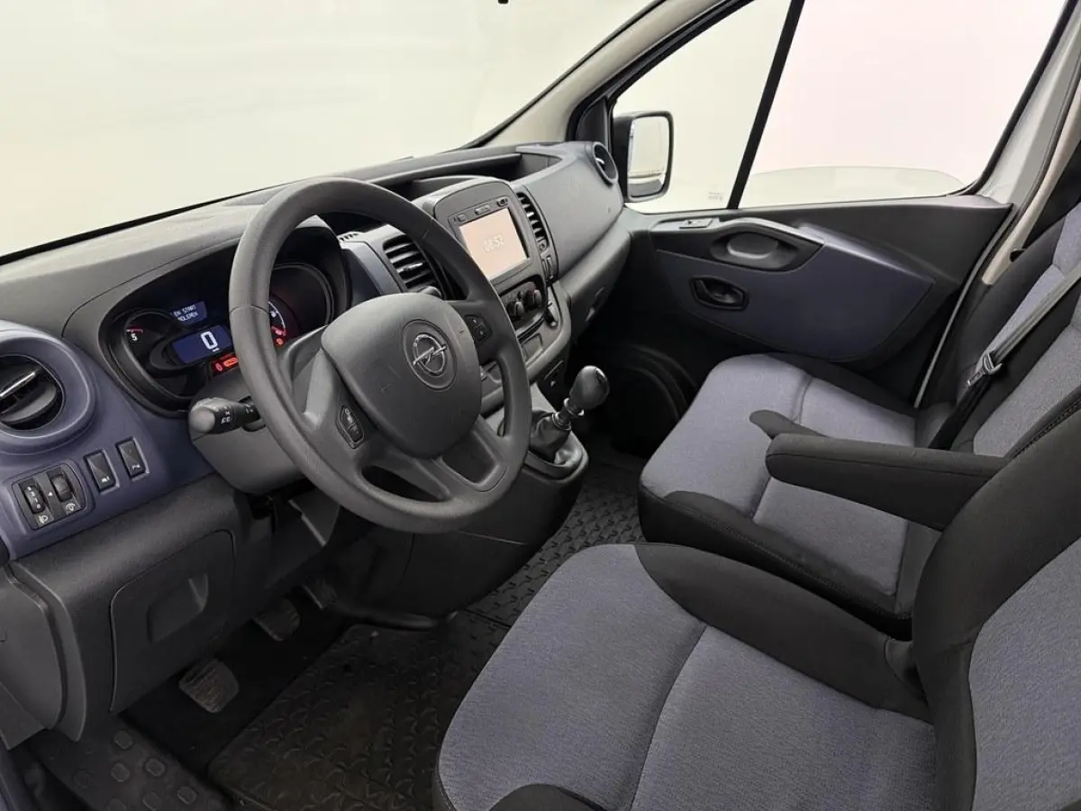 1.6 CDTI L2H1 BiTurbo 9 Persoons Camera/Nav/Cruise