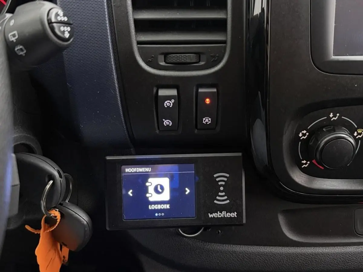1.6 CDTI L2H1 BiTurbo 9 Persoons Camera/Nav/Cruise