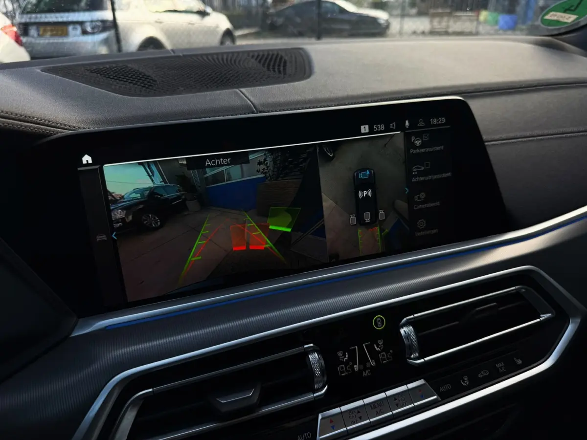 XDrive45e High Executive 361PK|NL Auto|Laser Light|ProfNavi|M-Pakket|Luchtvering|PANO|Adaptive|50e Editie|HUD|360C|Harman/K