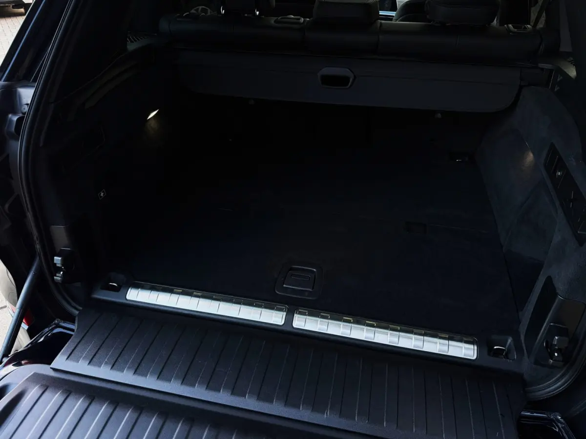 XDrive45e High Executive 361PK|NL Auto|Laser Light|ProfNavi|M-Pakket|Luchtvering|PANO|Adaptive|50e Editie|HUD|360C|Harman/K