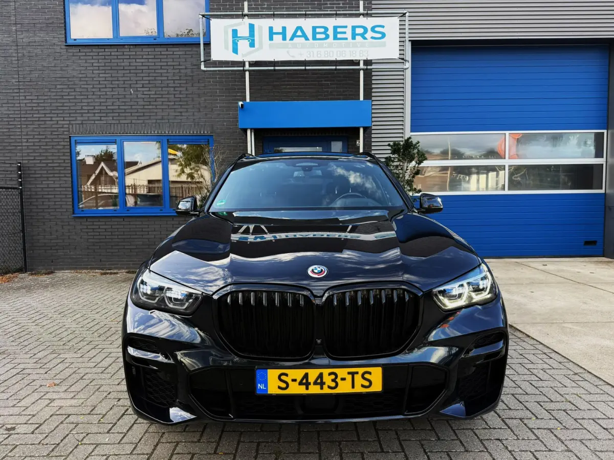 XDrive45e High Executive 361PK|NL Auto|Laser Light|ProfNavi|M-Pakket|Luchtvering|PANO|Adaptive|50e Editie|HUD|360C|Harman/K