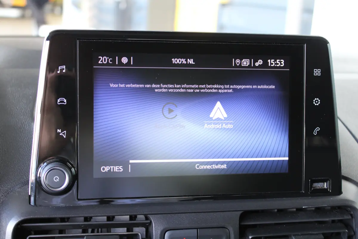 1.2 Turbo Active | 5-persoons | Dubbele schuifdeur | Navigatie | Camera | Climate control |