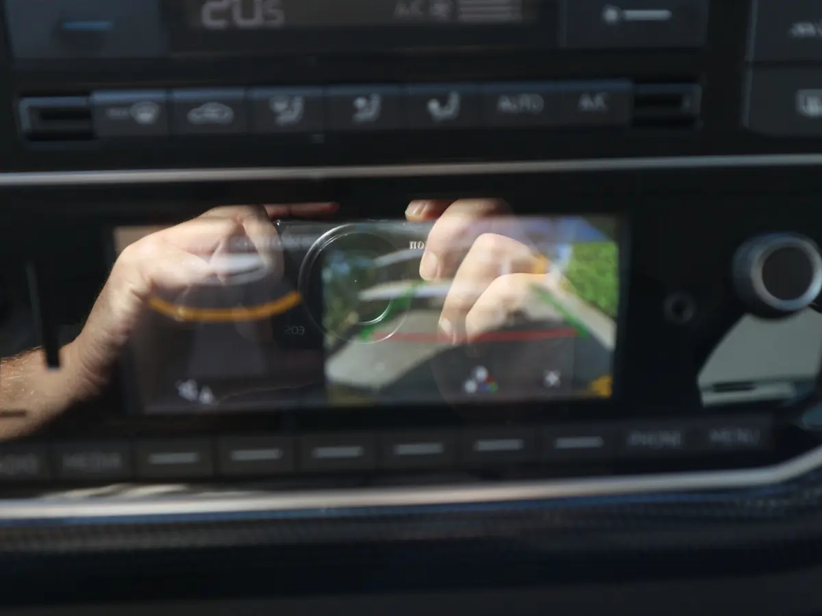Up! 1.0 EXECUTIVE CAMERA CLIMA CRUISE 49172 KM