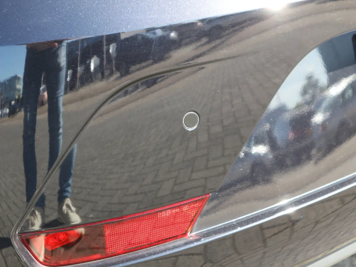 Up! 1.0 EXECUTIVE CAMERA CLIMA CRUISE 49172 KM