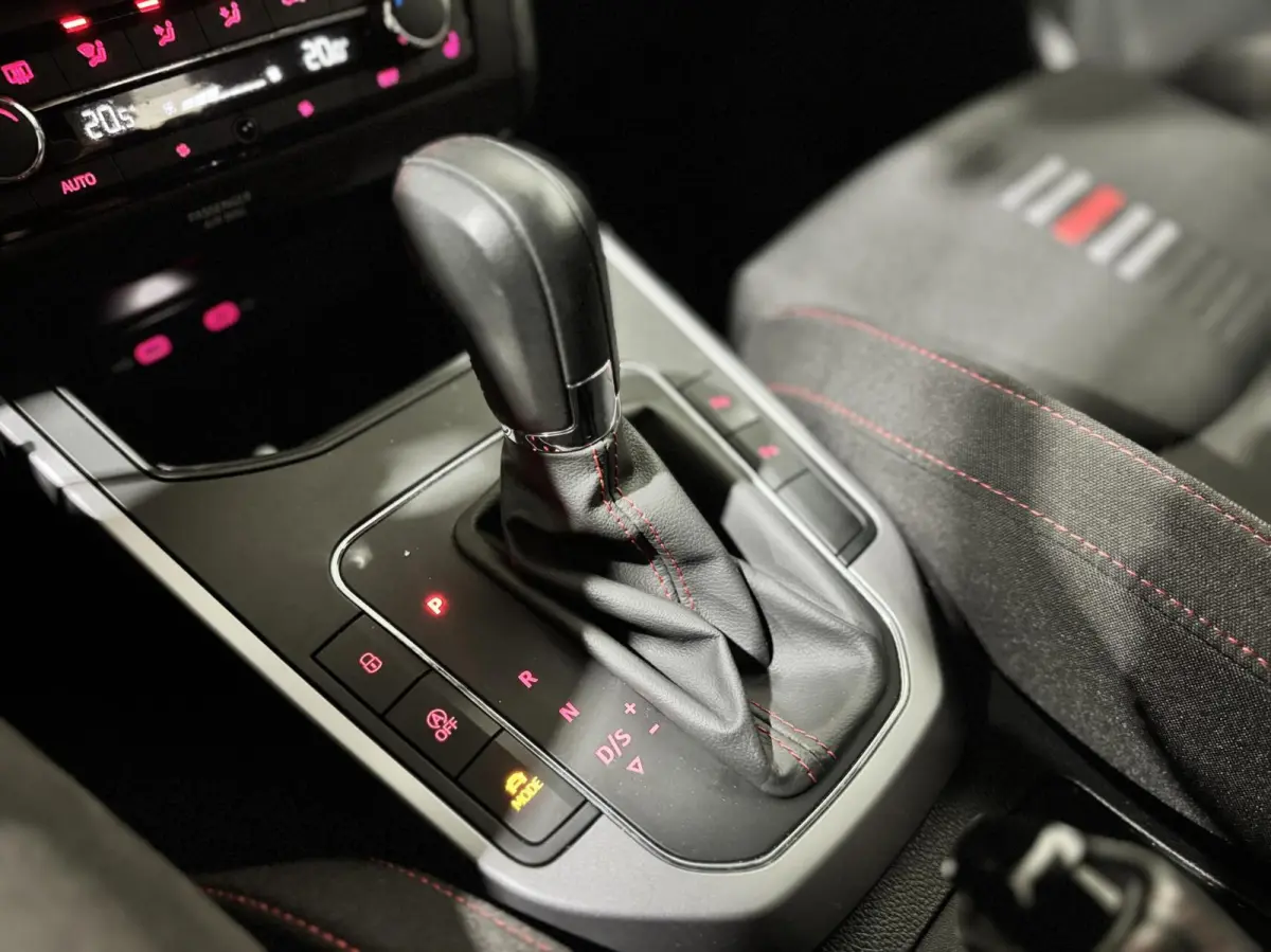 1.0 TSI FR|CARPLAY|CAMERA|AUTOMAAT|DIGITAL DASH