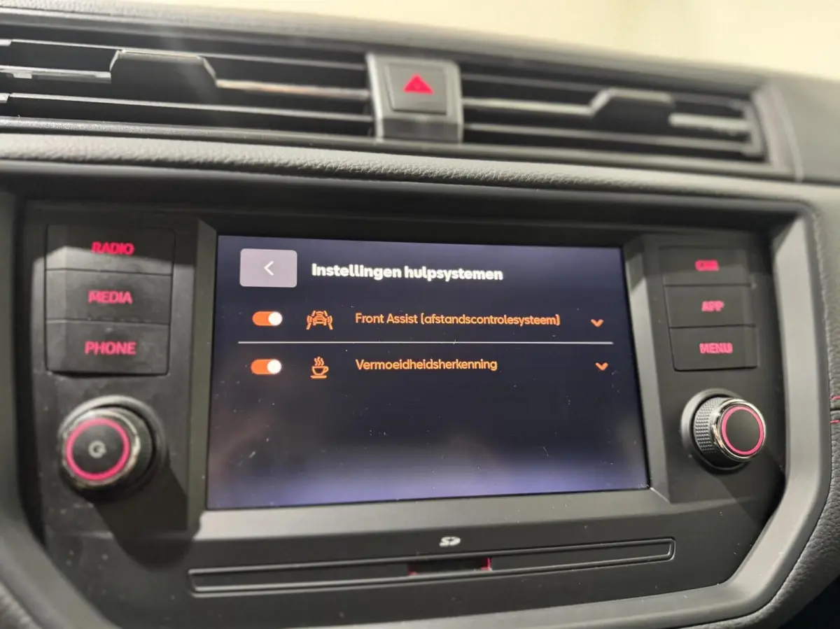 1.0 TSI FR|CARPLAY|CAMERA|AUTOMAAT|DIGITAL DASH