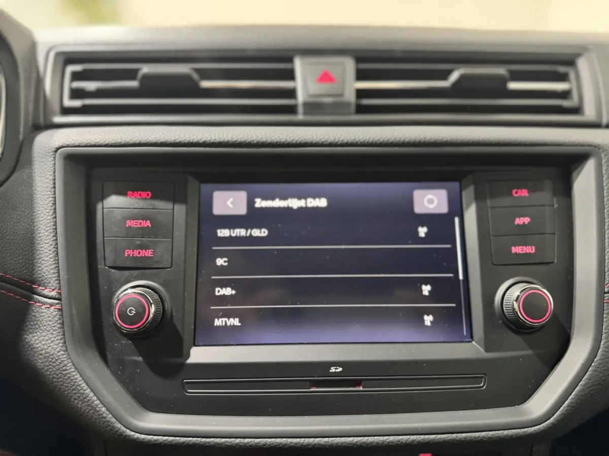 1.0 TSI FR|CARPLAY|CAMERA|AUTOMAAT|DIGITAL DASH
