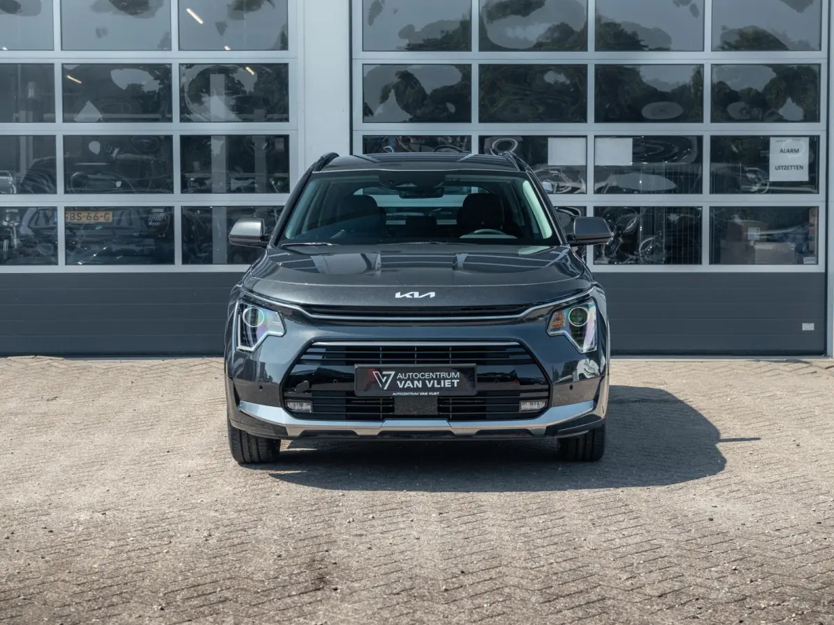 1.6 GDi Hybrid DynamicLine | Actieprijs* | Navi. | Clima. | Adapt. Cruise. | Achteruitrijcamera | Parkeersensoren | Dakrails