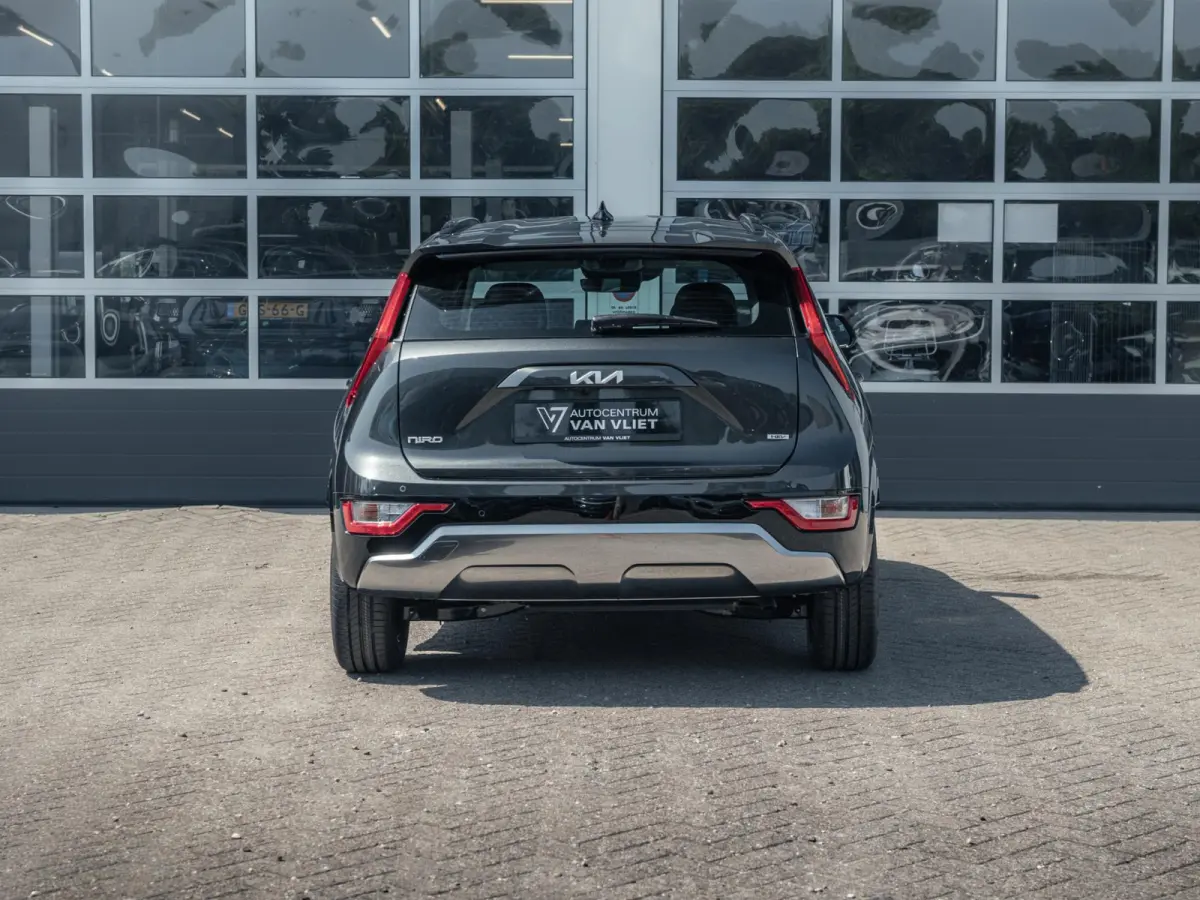 1.6 GDi Hybrid DynamicLine | Actieprijs* | Navi. | Clima. | Adapt. Cruise. | Achteruitrijcamera | Parkeersensoren | Dakrails