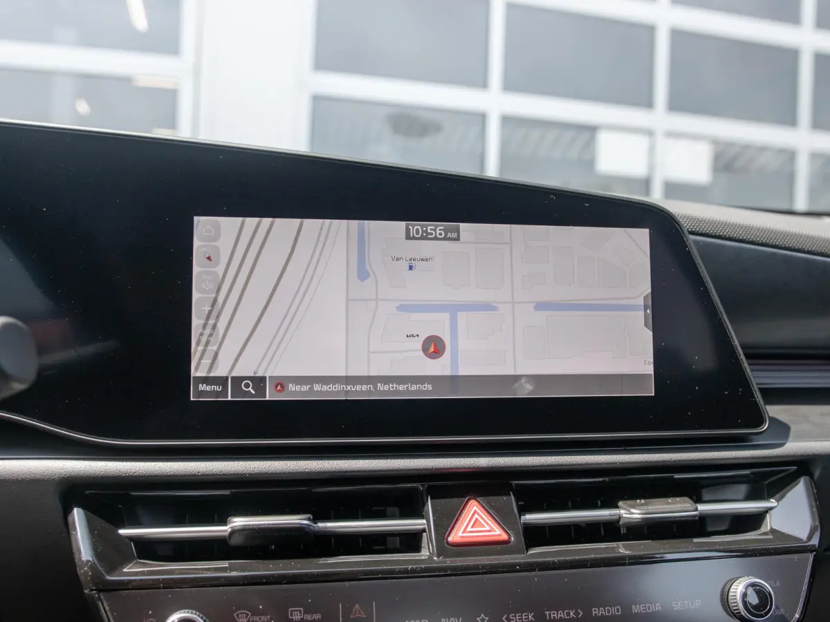 1.6 GDi Hybrid DynamicLine | Actieprijs* | Navi. | Clima. | Adapt. Cruise. | Achteruitrijcamera | Parkeersensoren | Dakrails