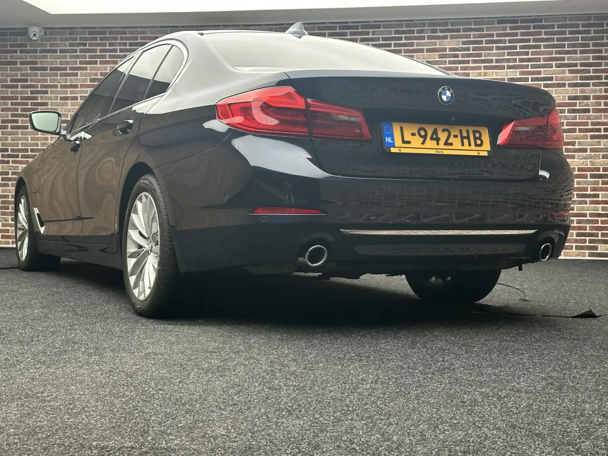 530e iPerformance High Executive Pano| Harman Kardon| 360 camera