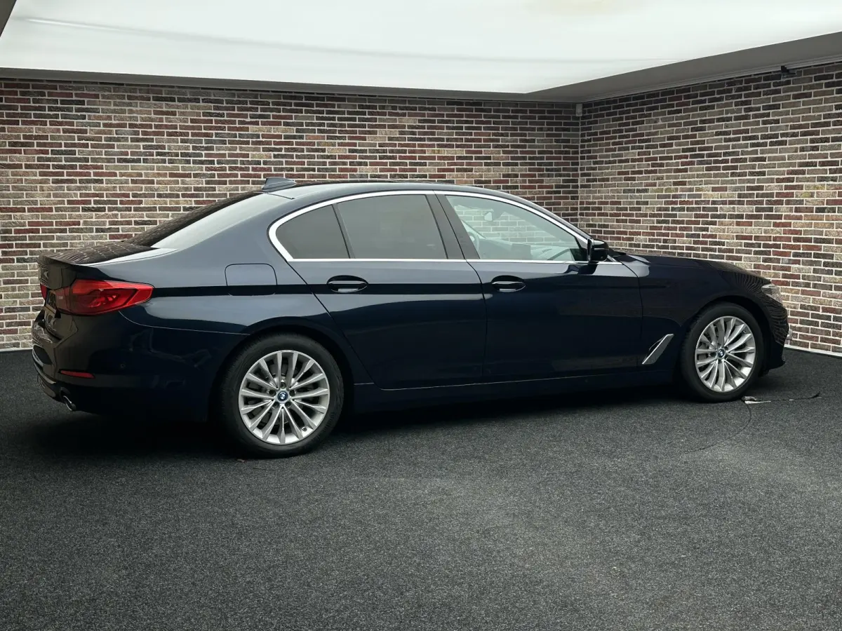 530e iPerformance High Executive Pano| Harman Kardon| 360 camera