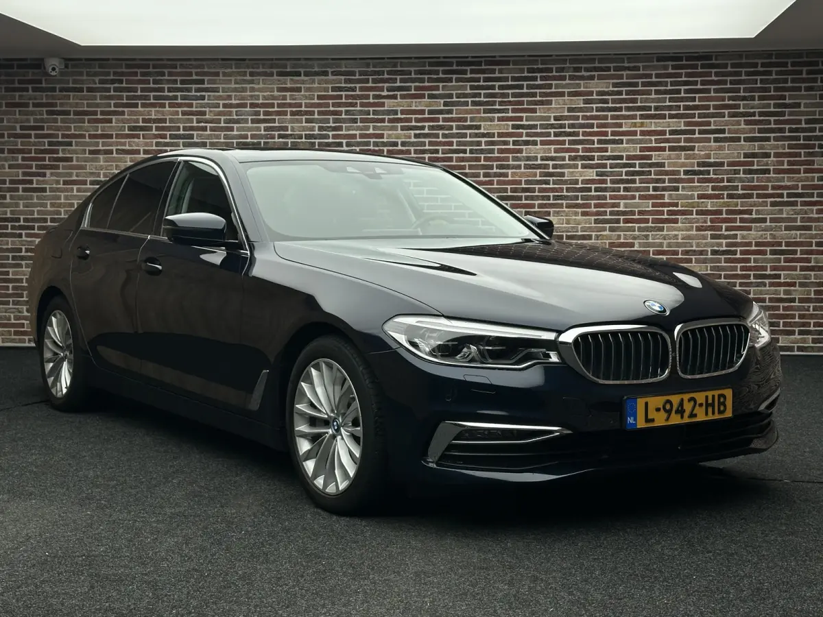 530e iPerformance High Executive Pano| Harman Kardon| 360 camera