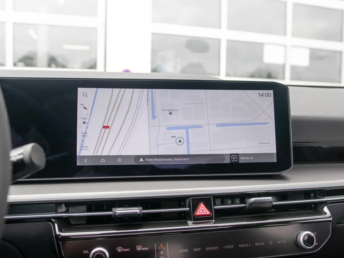 1.6 GDi Hybrid DynamicPlusLine | Actieprijs* | Navi. | Clima. | Adapt. Cruise. | Achteruitrijcamera | Parkeersensoren | Dodehoekassistentie | Stoel&Stuur Verwarming | Schuif-/Kanteldak