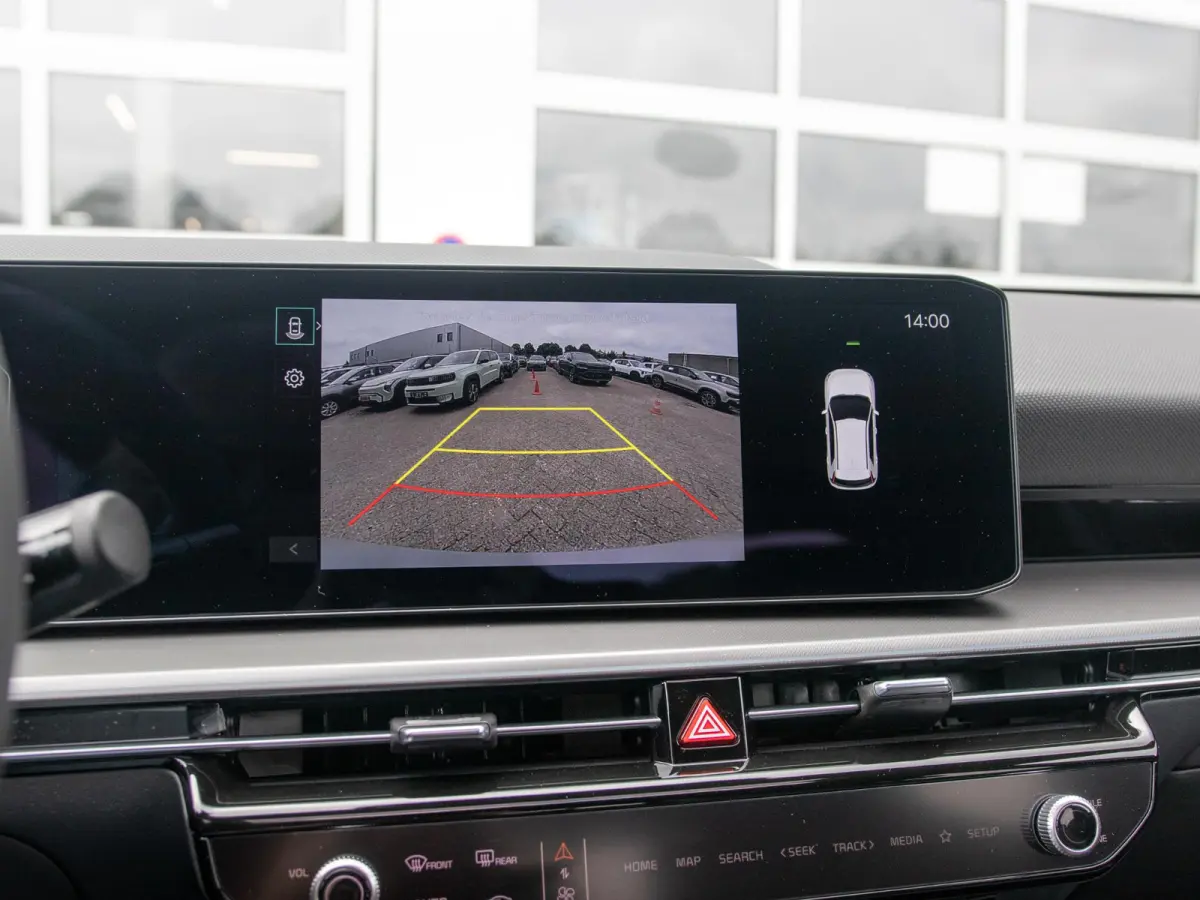 1.6 GDi Hybrid DynamicPlusLine | Actieprijs* | Navi. | Clima. | Adapt. Cruise. | Achteruitrijcamera | Parkeersensoren | Dodehoekassistentie | Stoel&Stuur Verwarming | Schuif-/Kanteldak