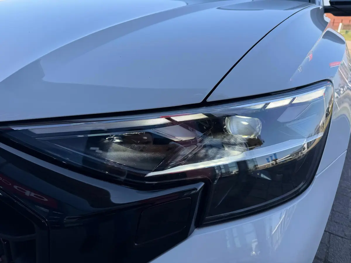 60 TFSI e quattro Pro Line S Competition