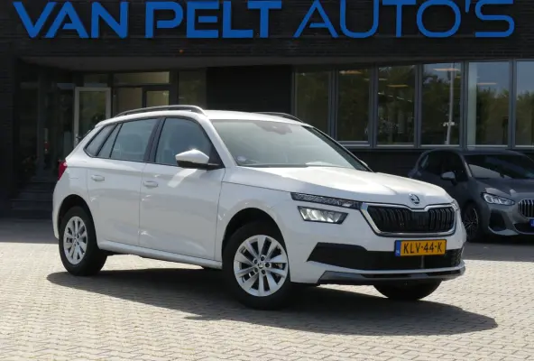 1.0 TSI Ambition | Climate Control | Navigatie + CarPlay | PDC | Virtual Dashboard |