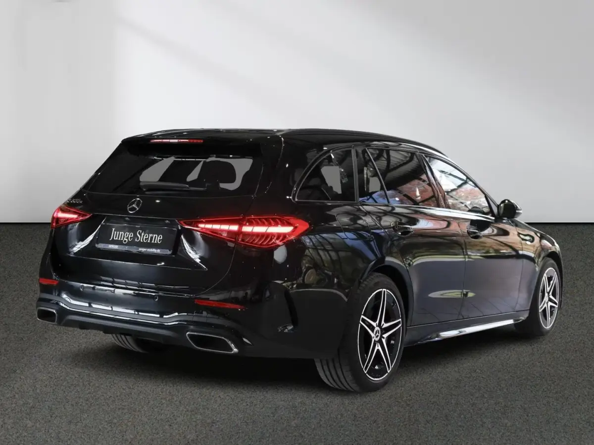 300e AMG ** HIGH LED, NAVI+, PANO, TREKH, WINTER, DISTR. ** UNFALLFREI - Ex. MB-AG ** ** INFORMEER OOK NAAR ONZE AANTREKKELIJKE FINANCIAL-LEASE TARIEVEN **