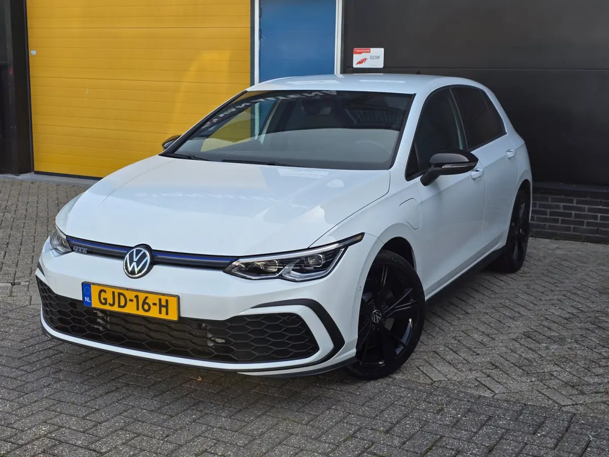 1.4 eHybrid GTE / Aut / Acc / Dode Hoek / Lane Assist / Apple Carplay / Led / Pdc / Allu Velgen
