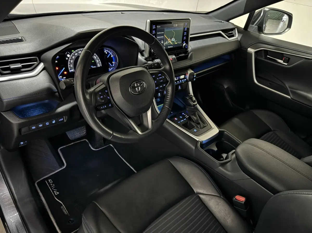 2.5 Hybrid 4x2 Pano 360° CarPlay Trekhaak ACC