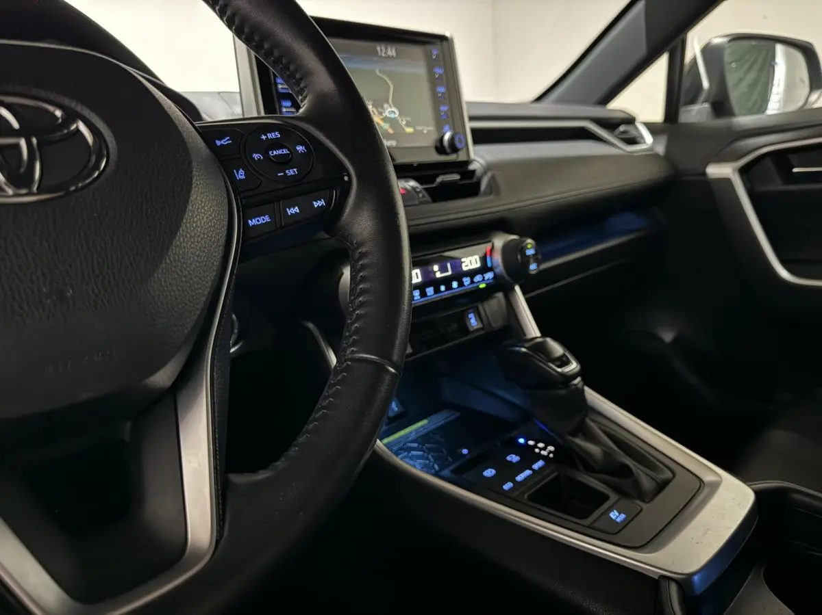 2.5 Hybrid 4x2 Pano 360° CarPlay Trekhaak ACC