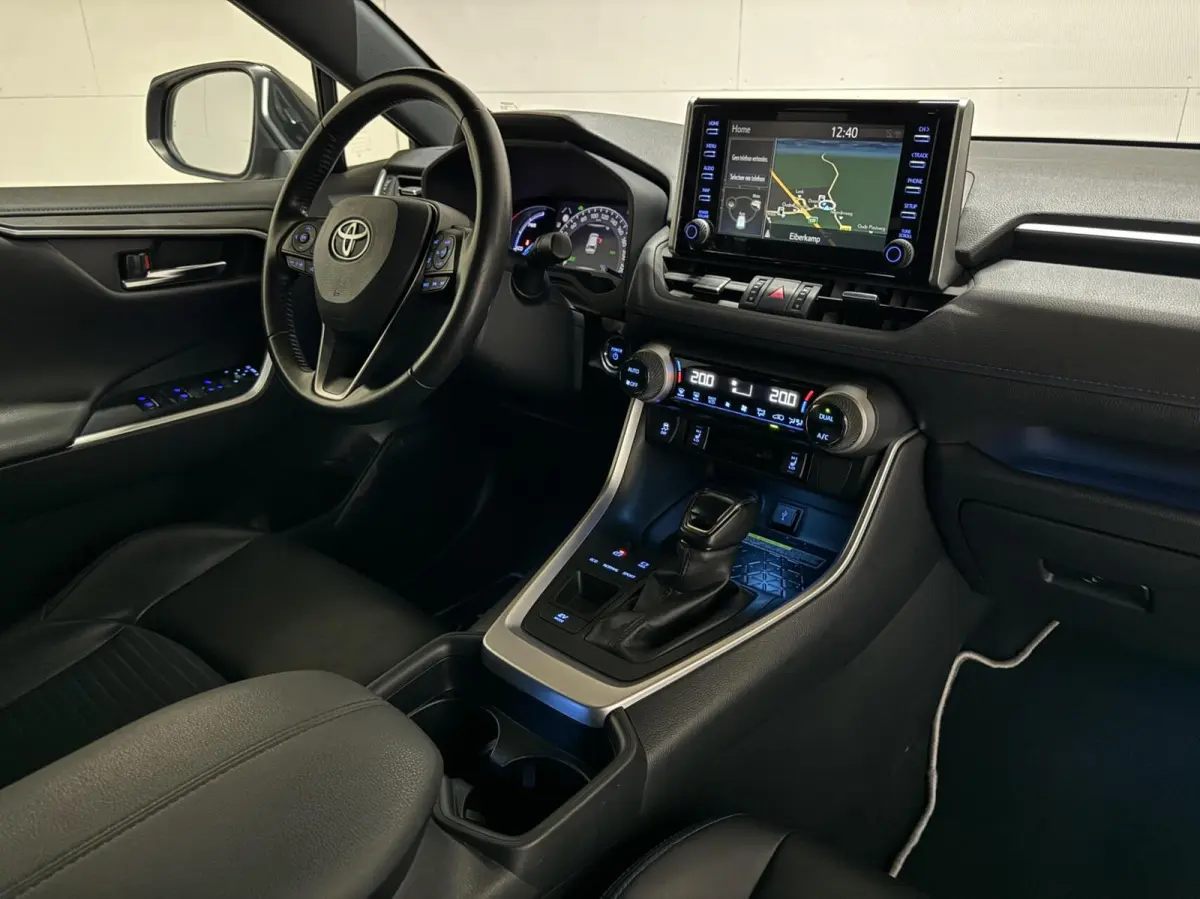 2.5 Hybrid 4x2 Pano 360° CarPlay Trekhaak ACC
