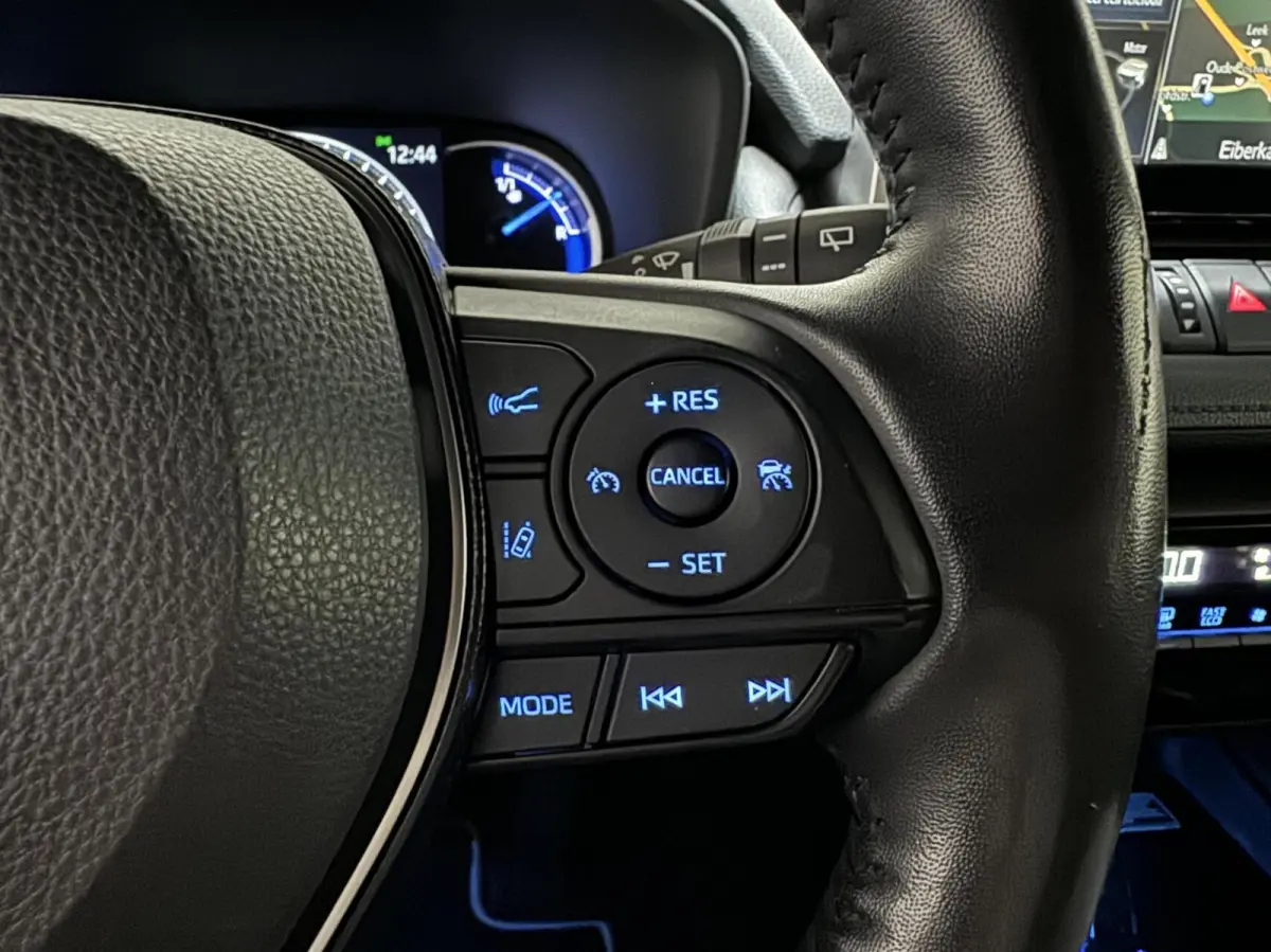 2.5 Hybrid 4x2 Pano 360° CarPlay Trekhaak ACC