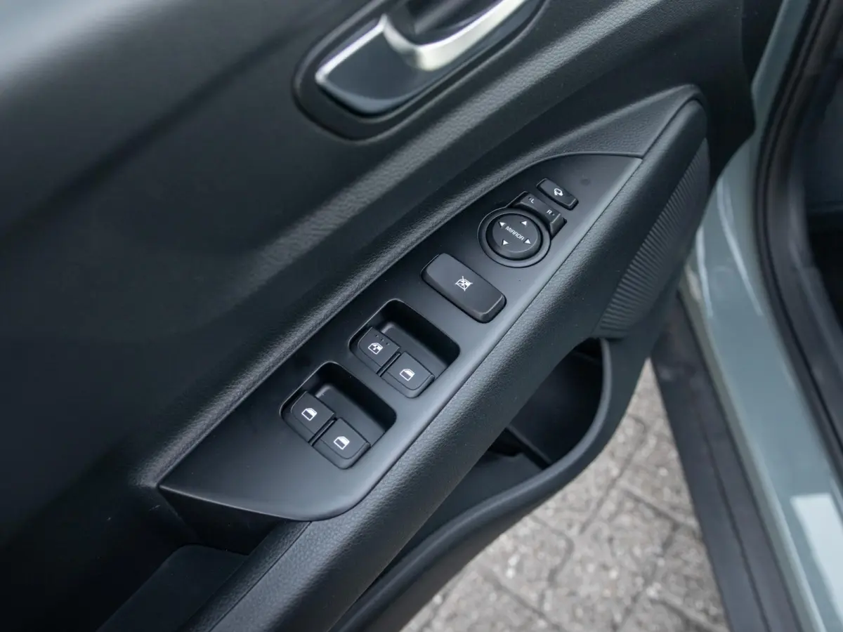 1.0 T-GDi MHEV ExecutiveLine | Actieprijs* | Navi. | Clima. | Parkeersensoren | Stoel&Stuur Verwarming | Dodehoekassistentie