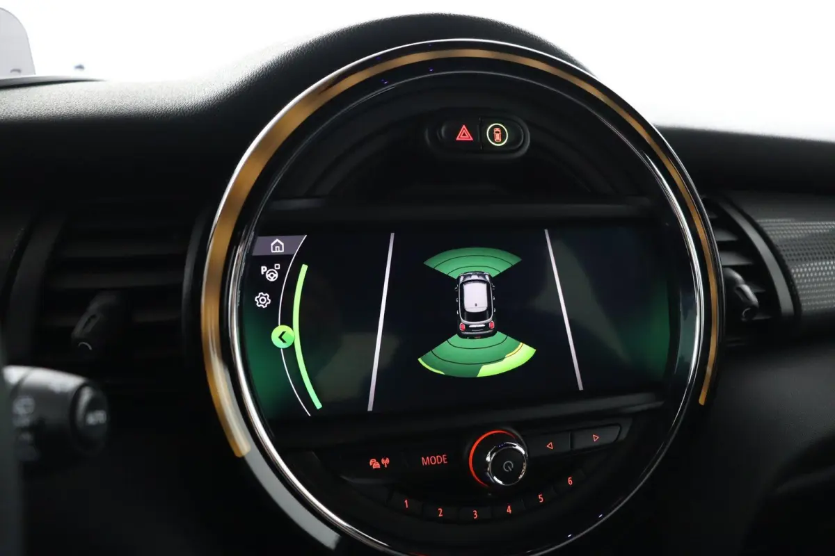 1.5 Cooper Pepper | Harman/Kardon | Head Up | 2-Zone Climatronic
