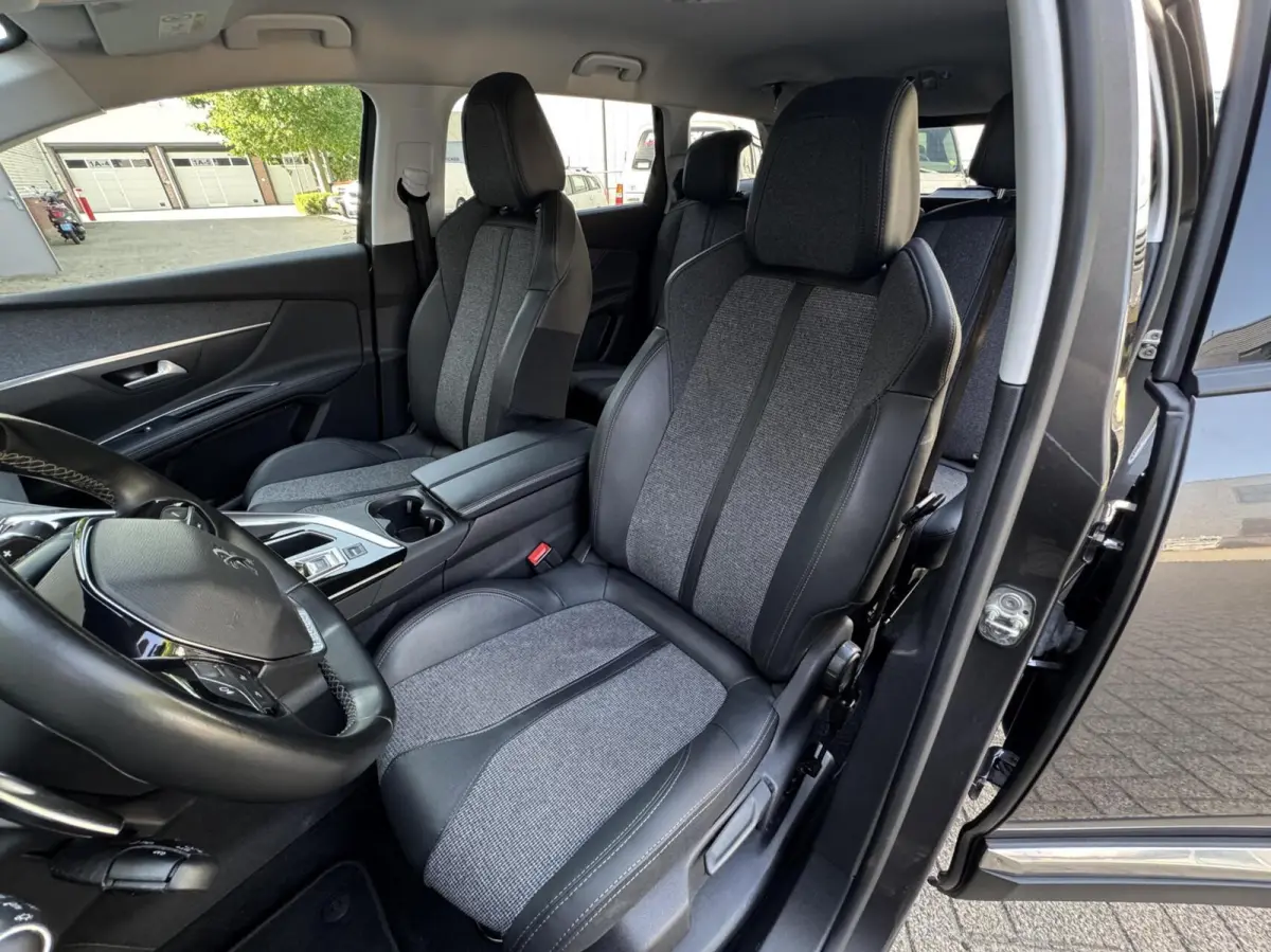 PureTech Allure Avantage|7pers.|Camera|Adaptive cruise|Carplay|Automaat|