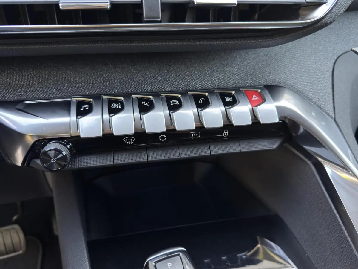 PureTech Allure Avantage|7pers.|Camera|Adaptive cruise|Carplay|Automaat|