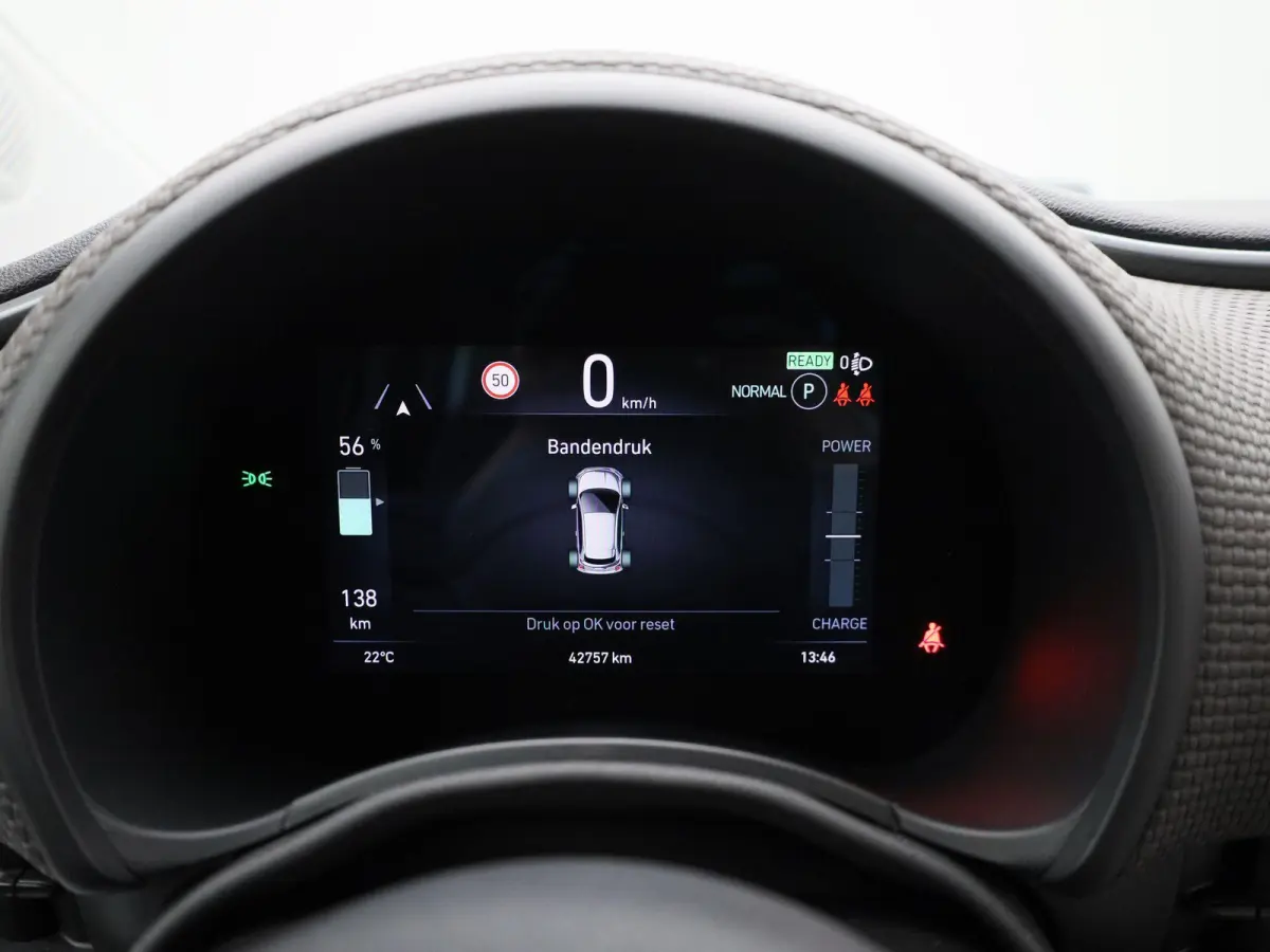 42 kWh La Prima by Bocelli | LEDER | NAVIGATIE | CAMERA | ADAPTIEF CRUISECONTROL | KEYLESS | LMV | DIGITAAL DASHBOARD |