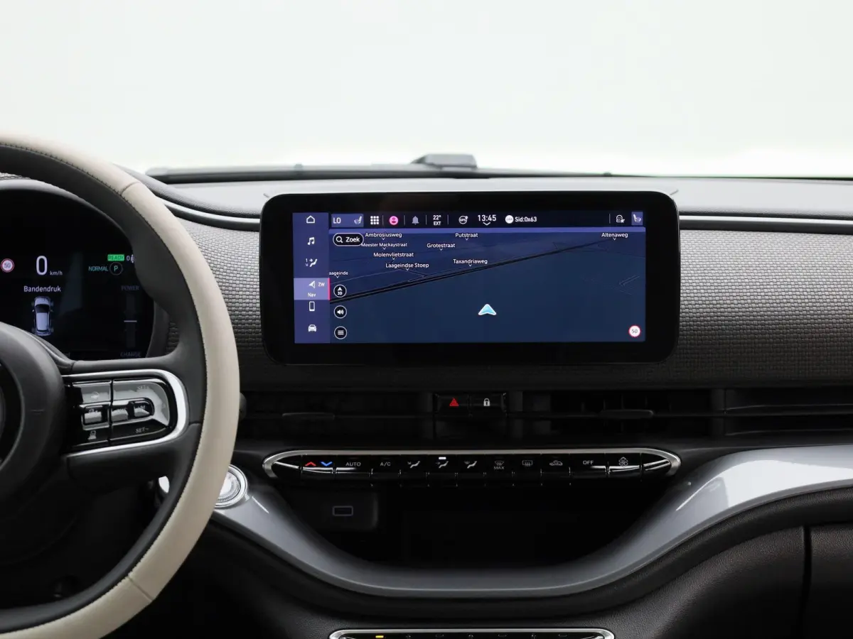 42 kWh La Prima by Bocelli | LEDER | NAVIGATIE | CAMERA | ADAPTIEF CRUISECONTROL | KEYLESS | LMV | DIGITAAL DASHBOARD |