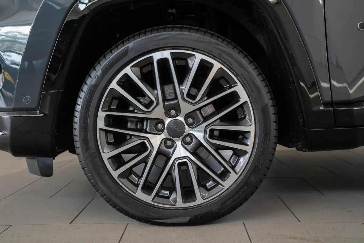 1.5T e-Hybrid S | Lederen bekleding | Camera | Apple Carplay & Android Auto | Climate Controle | Elektrisch verstelbare bestuurderstoel | Stoelverwarming |
