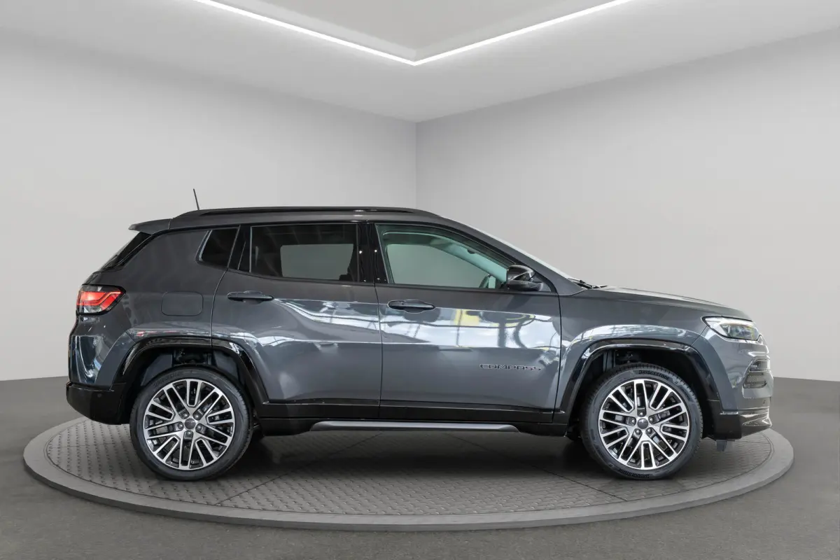 1.5T e-Hybrid S | Lederen bekleding | Camera | Apple Carplay & Android Auto | Climate Controle | Elektrisch verstelbare bestuurderstoel | Stoelverwarming |